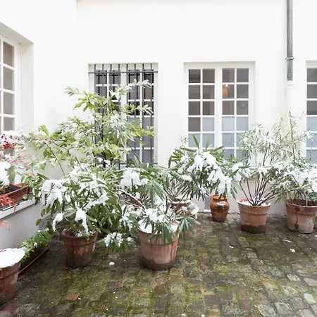 Charming In Le Marais