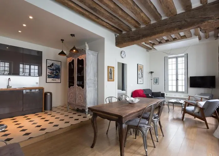 Charming In Le Marais Lägenhet *